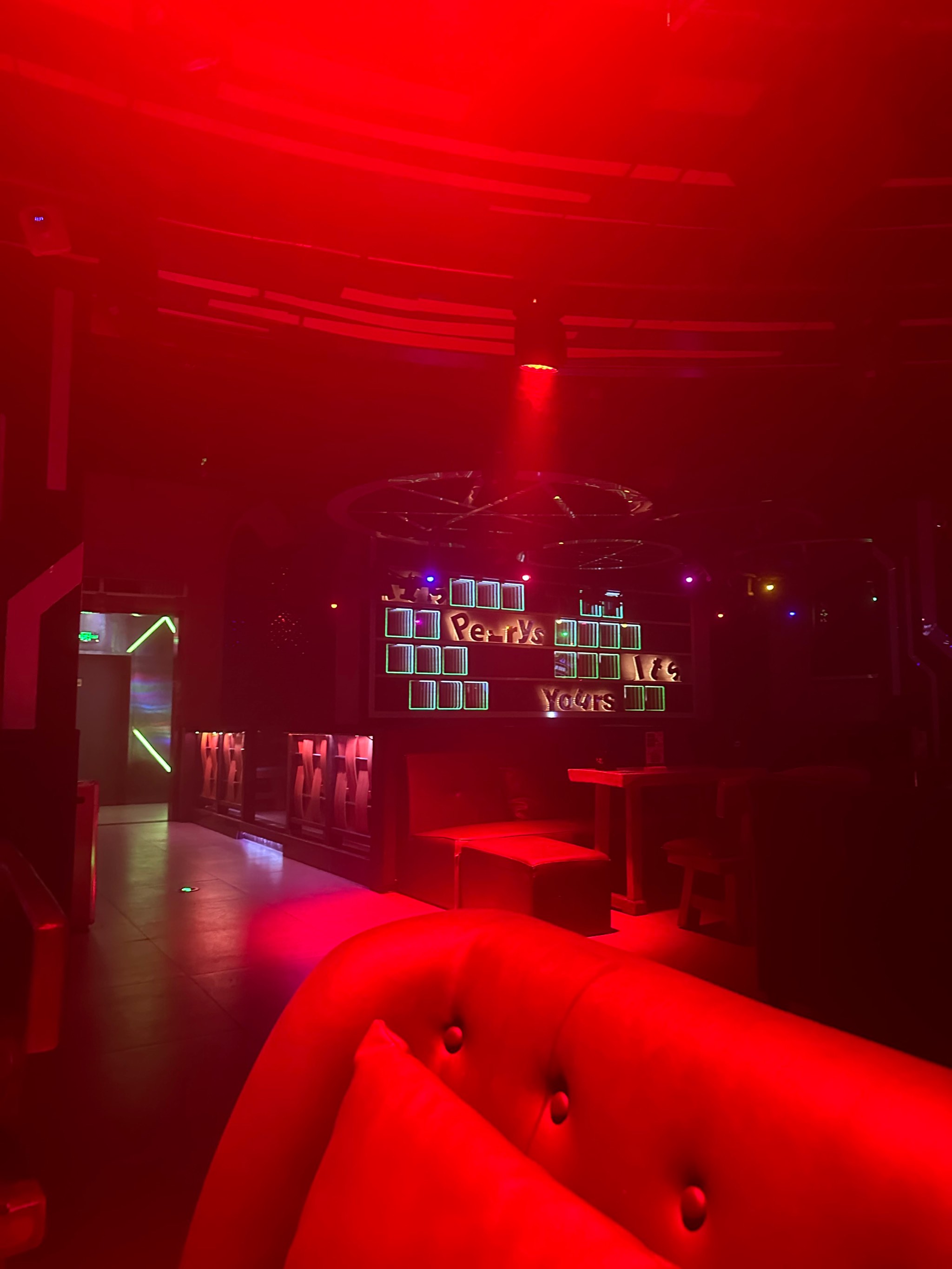 安康商务ktv低端场商务ktv推荐指南-宁陕县ktv预订